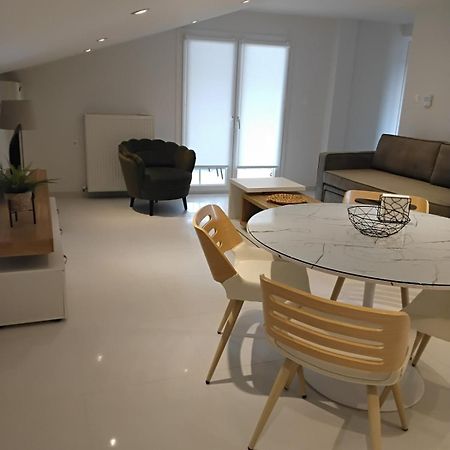 Kallikratia Suites 1 Nea Kallikrateia Exteriör bild