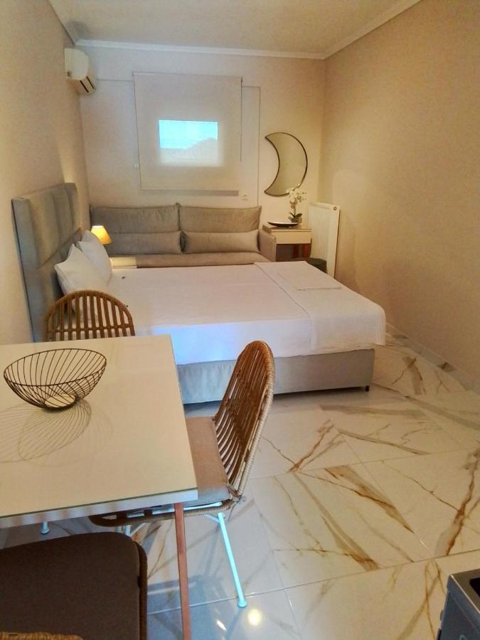 Kallikratia Suites 1 Nea Kallikrateia Exteriör bild