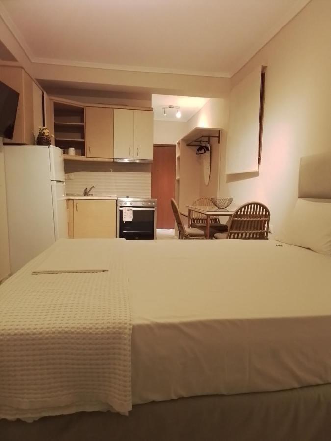 Kallikratia Suites 1 Nea Kallikrateia Exteriör bild